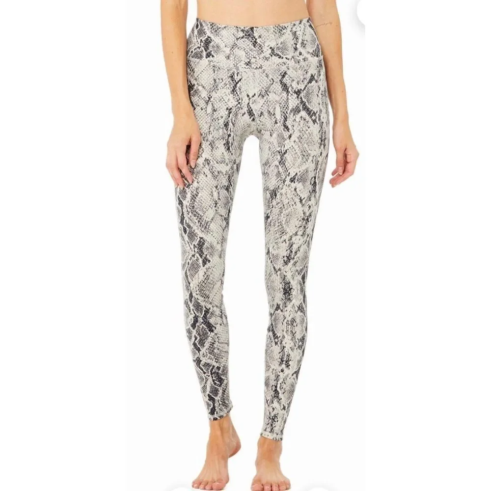Alo Yoga  Y HIGH-WAIST SNAKESKIN VAPOR LEGGING - Size XS NWOT